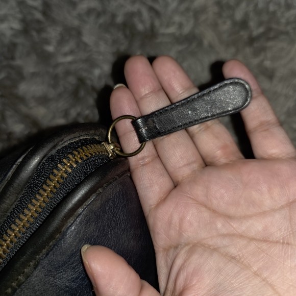 Vintage Coach - Picture 8 of 11